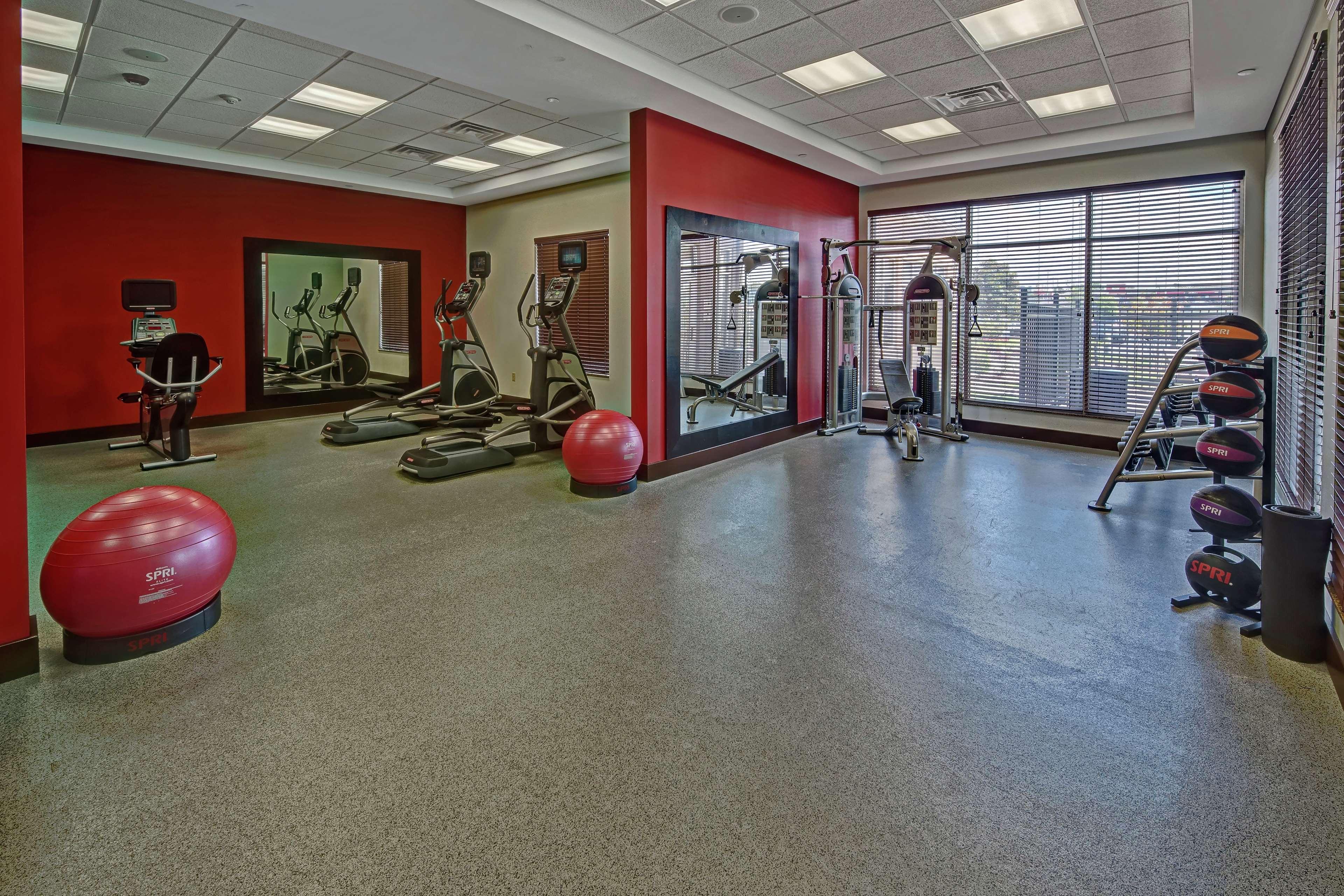 Hilton Garden Inn Midtown Tulsa Eksteriør bilde