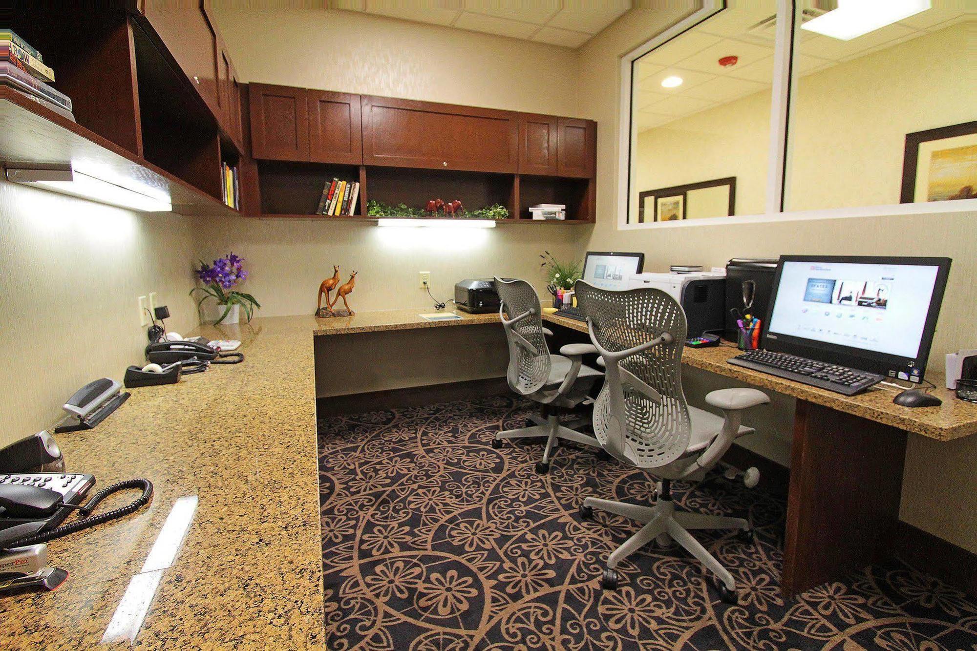 Hilton Garden Inn Midtown Tulsa Fasiliteter bilde